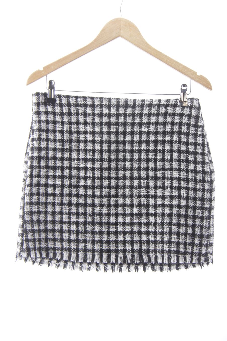 Falda de Pull & Bear de la talla L, de color cuadros