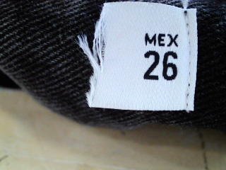 Vaquero de PERCENTIL de la talla 36, de color negro de ropa vaquera