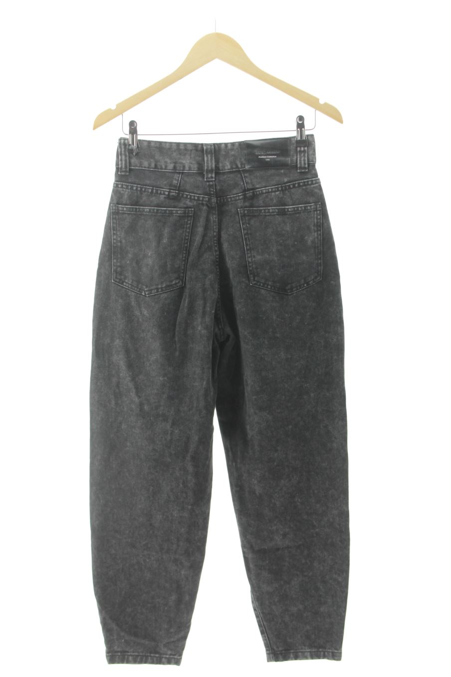 Vaquero de PERCENTIL de la talla 36, de color negro de ropa vaquera