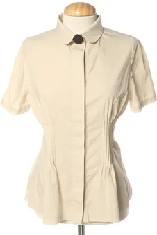 Camisa 40 Lydia Delgado, foto 1 de 2