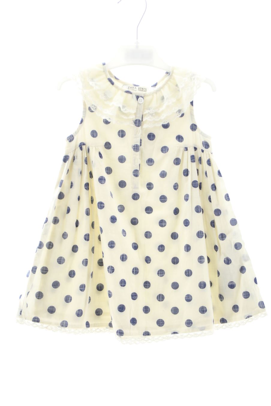 Robe Zara de la taille 2 ans avec une étiquette