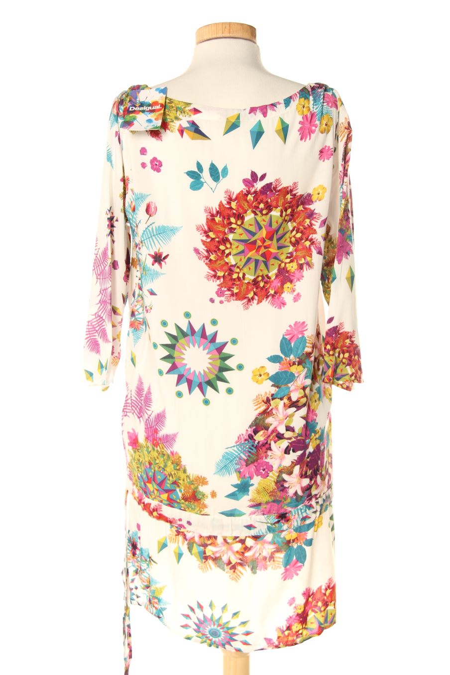 Robe casual Desigual de la taille XS, de couleur imprimés