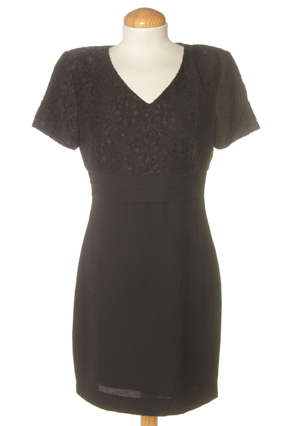 Robe casual Toypes de la taille L, de couleur noir