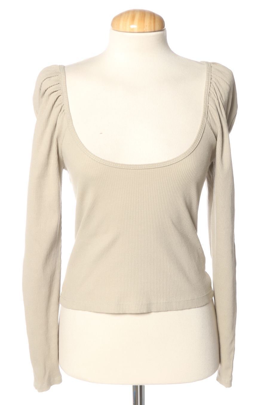 Pull Zara de la taille S, de couleur vert