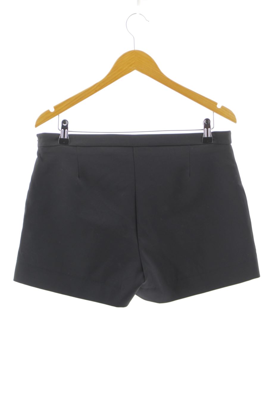 Shorts Mango de la taille 40, de couleur noir