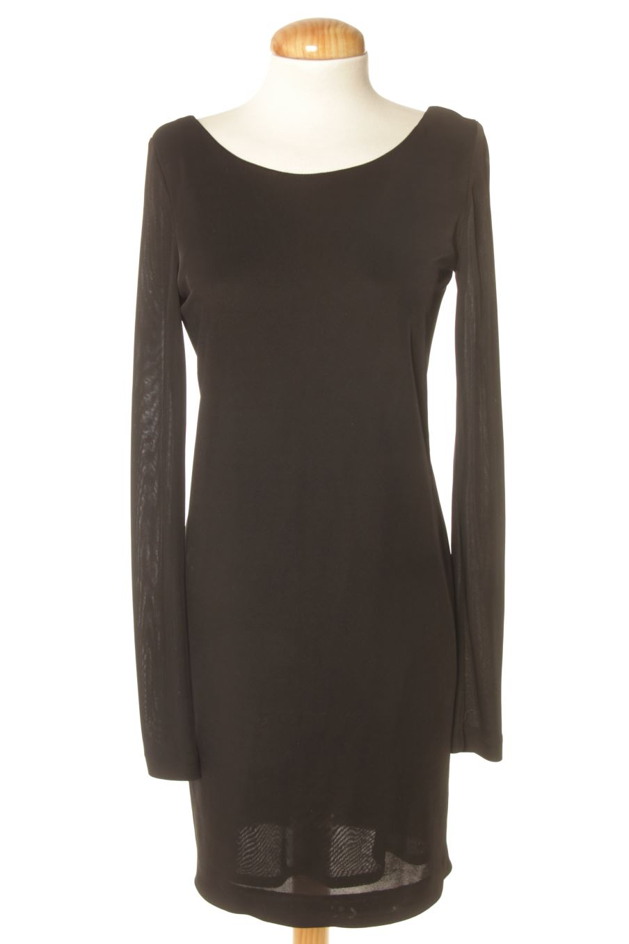 Robe casual Zara de la taille S, de couleur noir