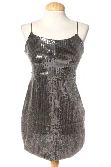 Vestido casual L Zara, foto 1 de 2
