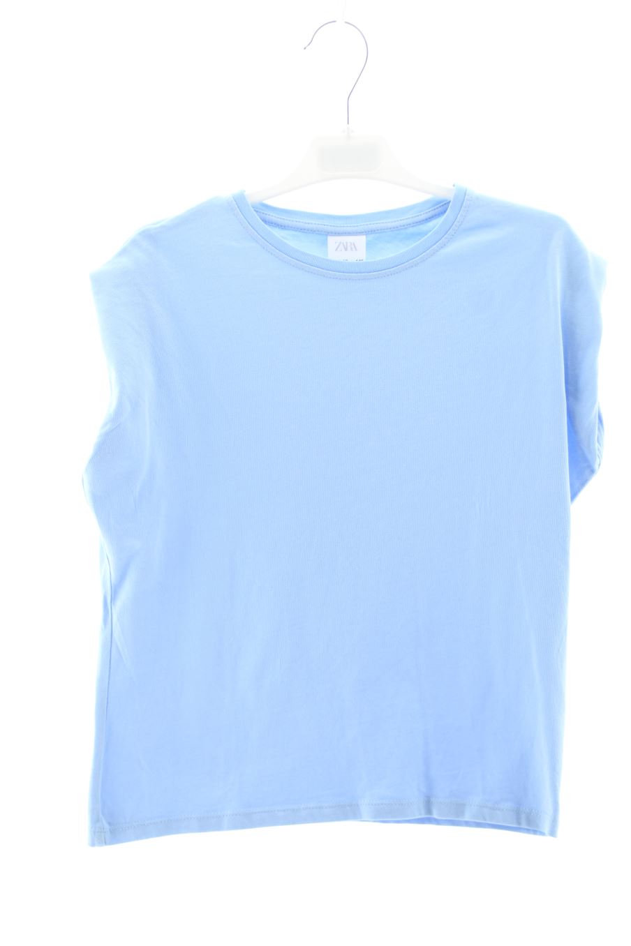 T-shirt Zara de la taille 9 ans de seconde main