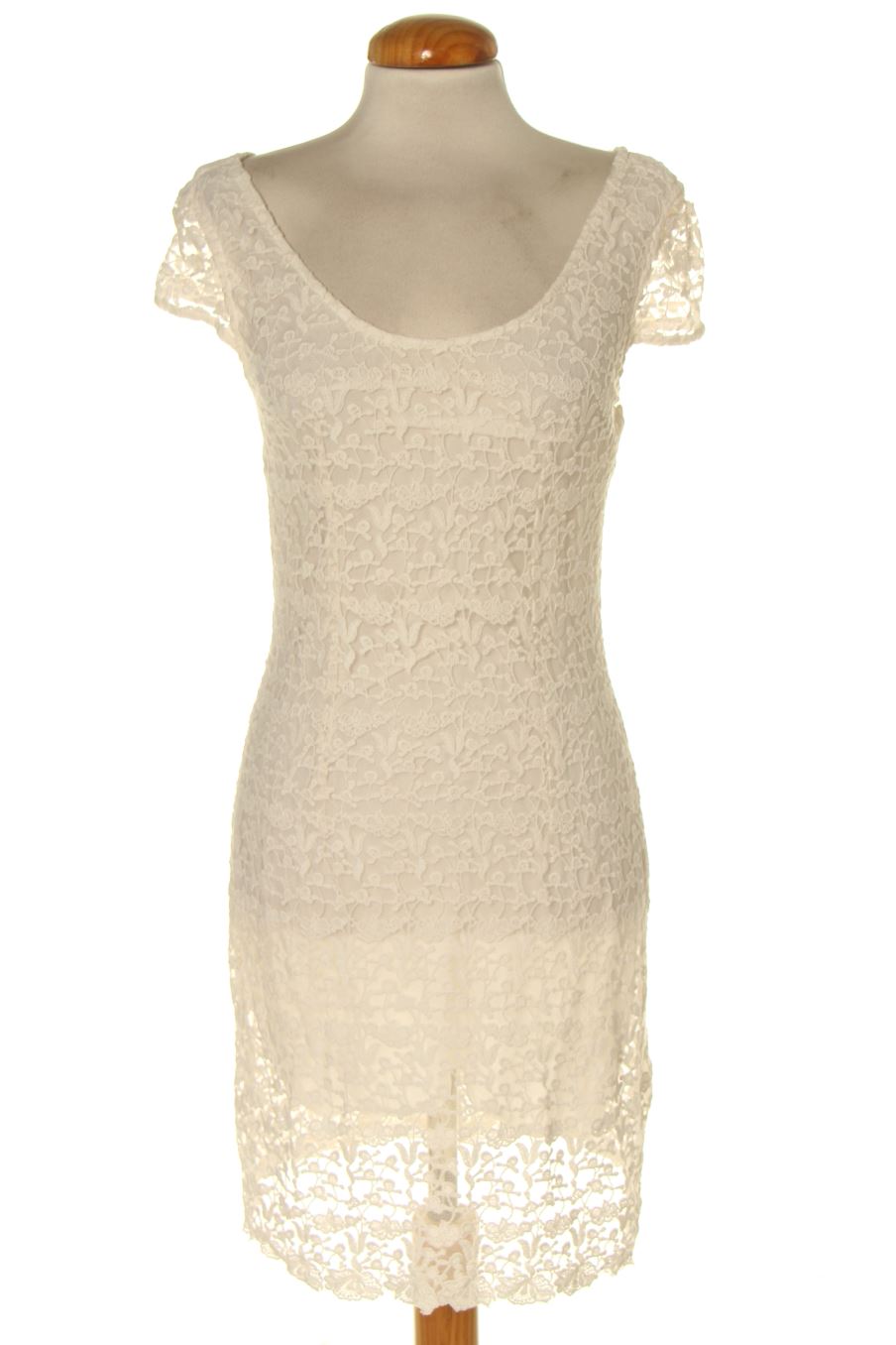 Robe casual Bershka de la taille L, de couleur blanc