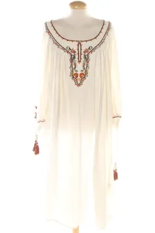 Vestido casual M High Spirits (Springfield), foto 1 de 2