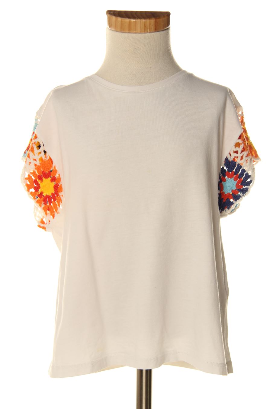 T-shirt Zara de la taille 8 ans de seconde main