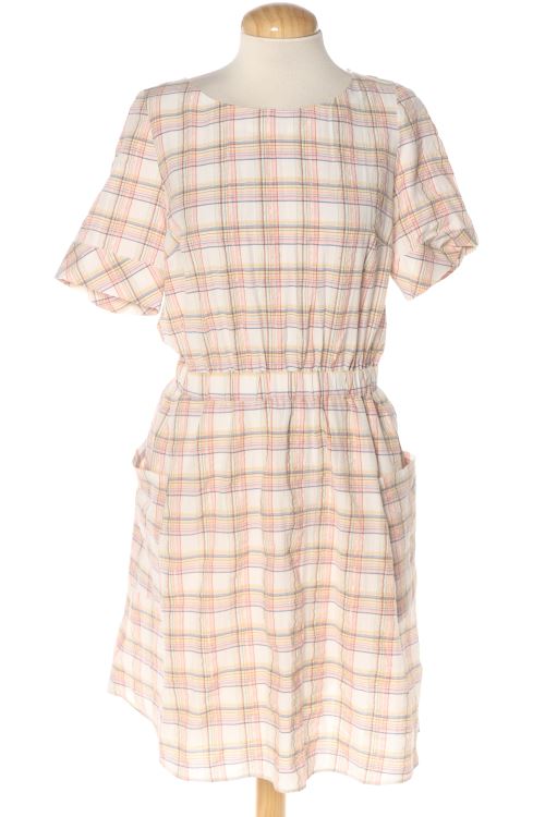 Einfaches Kleid