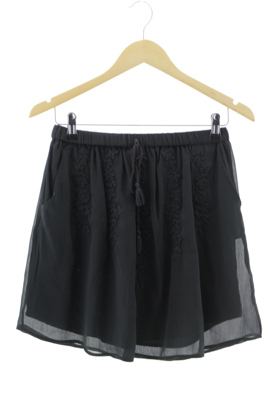 Jupe Stradivarius de la taille S, de couleur noir