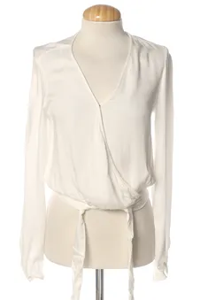 Blouse à manches longues XS Stradivarius, photo 1 sur 2