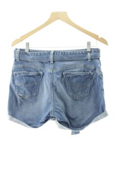 Pantalón corto 38 salsa