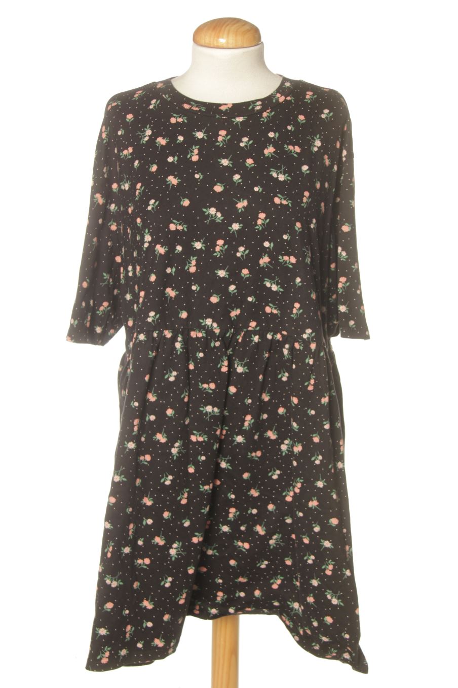 Vestido casual de H&M de la talla L, de color estampado