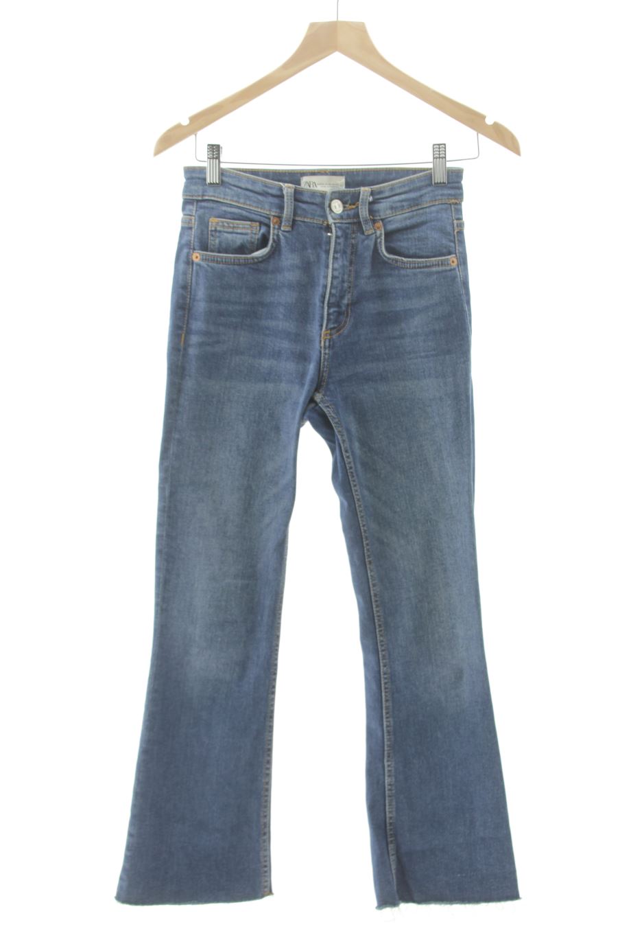 Vaquero de Zara de la talla 34, de color azul de ropa vaquera
