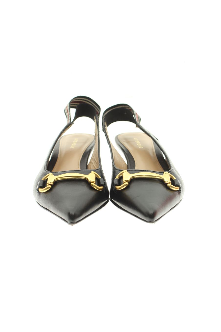 Zapatos de tacon de Uterqüe de la talla 35, de color negro de