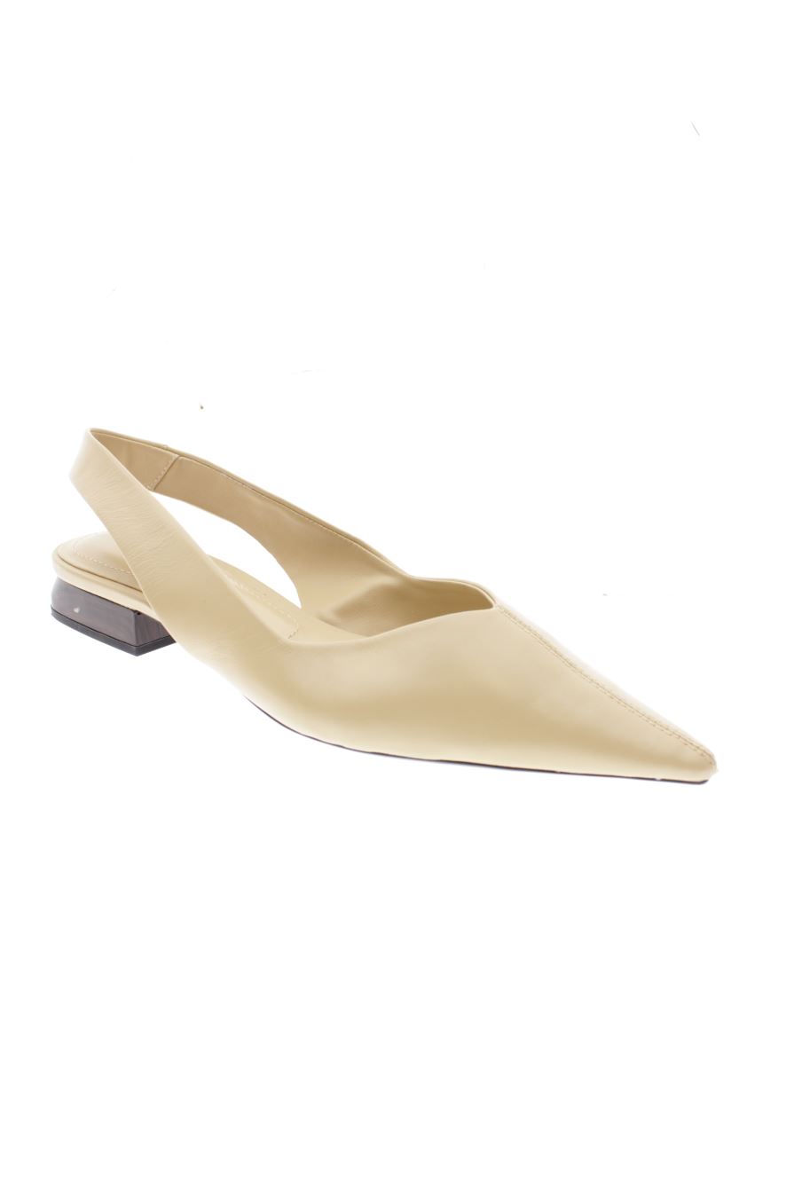Zapatos de tacon de Zara de la talla 38, de color marrón de
