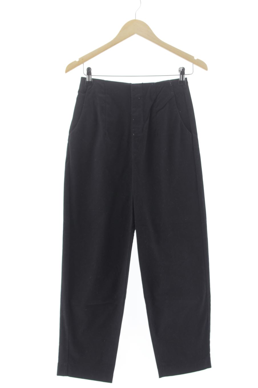 Pantalón de Zara de la talla XS, de color negro