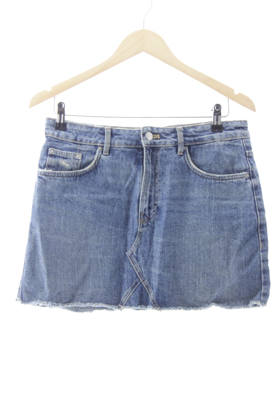 Falda de trf (ZARA) de la talla M, de color azul de ropa vaquera