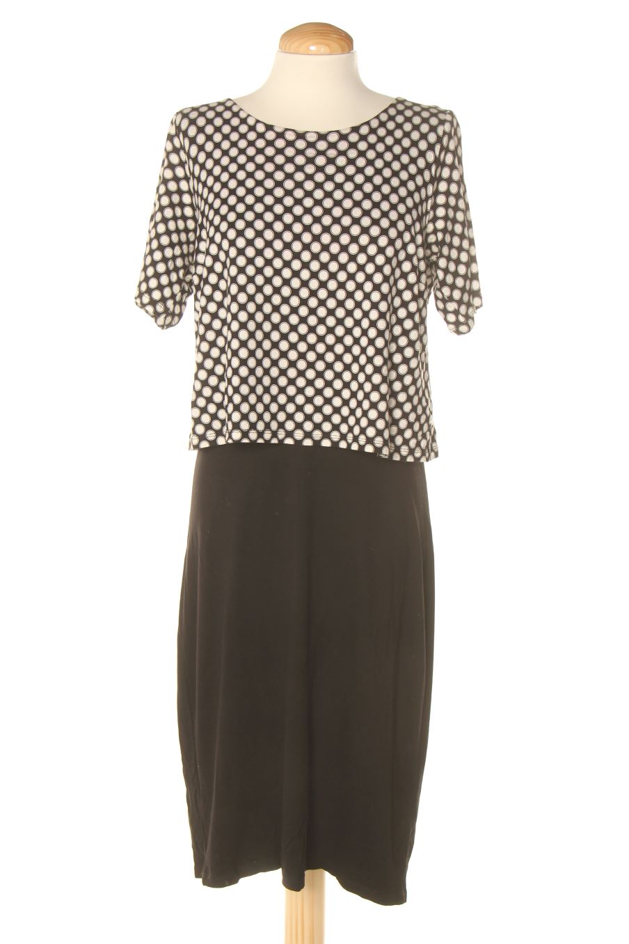 Robe casual Gina Laura de la taille S, de couleur noir