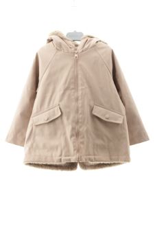 Mantel 106 Zara
