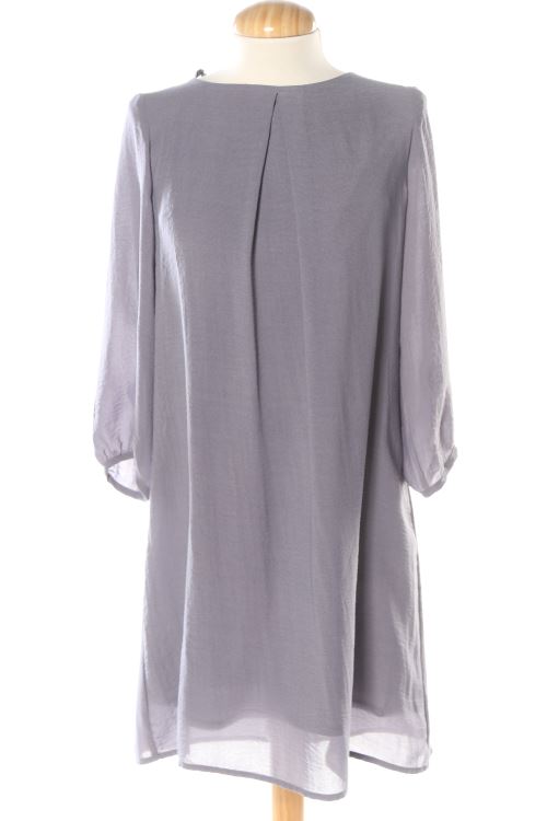 Einfaches Kleid