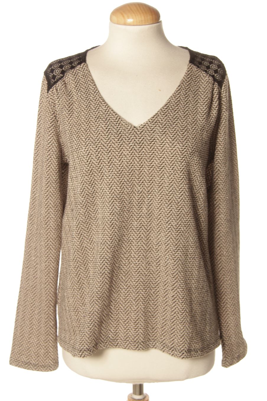 Pull LH de la taille M, de couleur imprimés