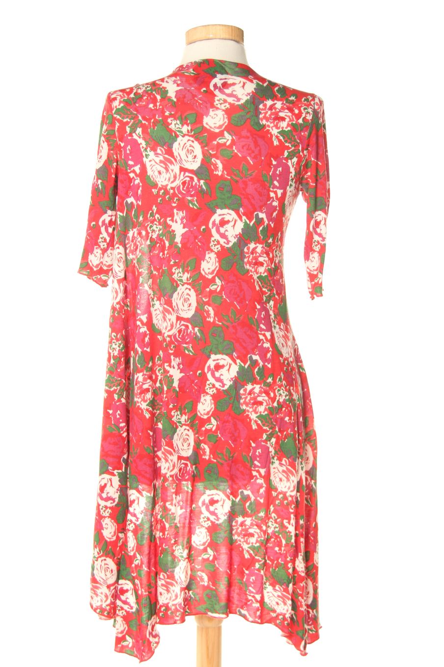 Kimono de Almatrichi de la talla S, de color flores