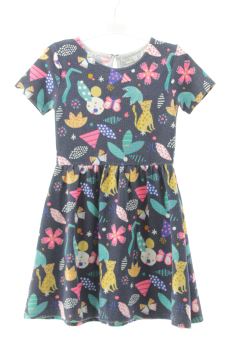 Aufwändiges Kleid 134 Sfera
