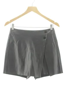 Pantaloni corti 36 Stradivarius, foto 1 di 2