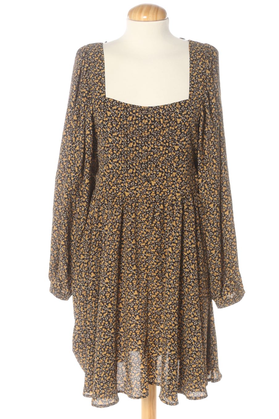 Vestido casual de Mango de la talla M, de color flores