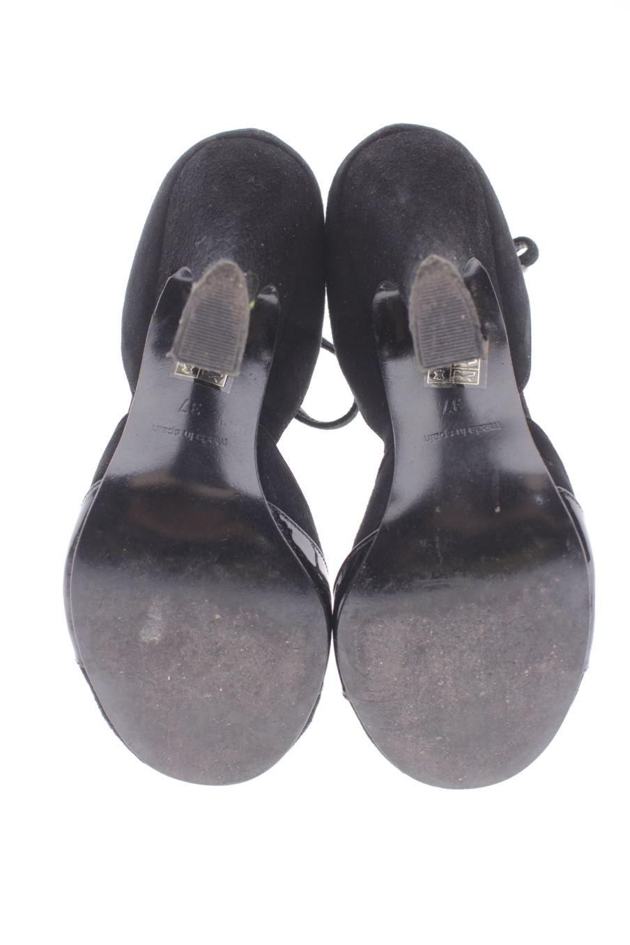 Sandalias tacon de Salvador Bachiller de la talla 37, de color negro de