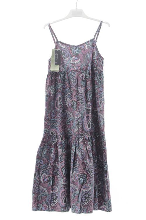 Aufwändiges Kleid