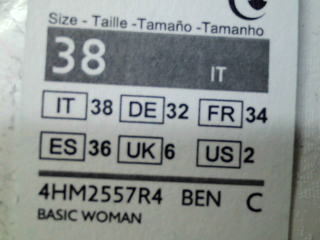 Pantalon Benetton de la taille 38, de couleur bleu marine