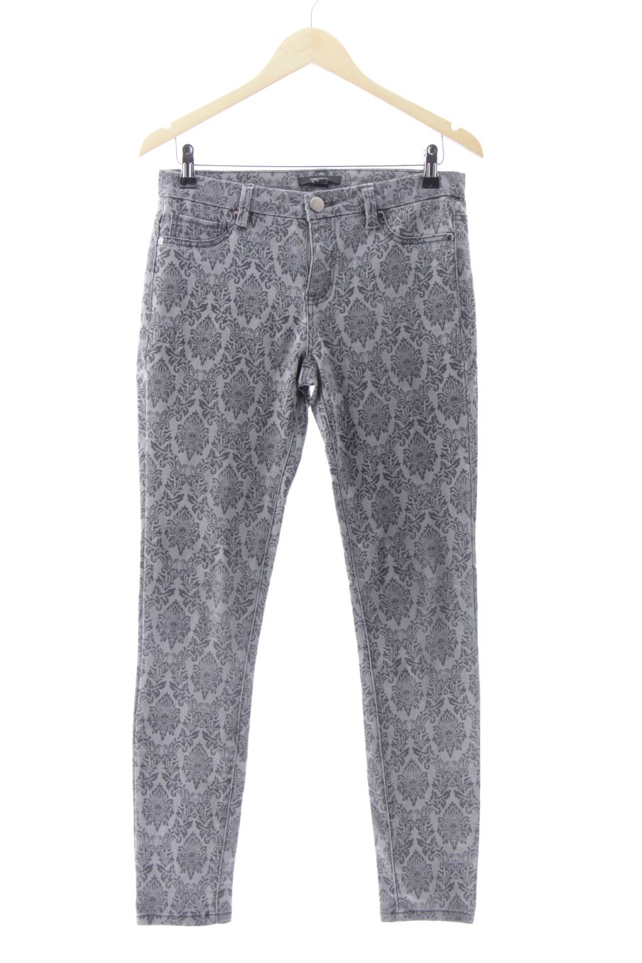 Jeans Forever 21 de la taille 38, de couleur gris de denim