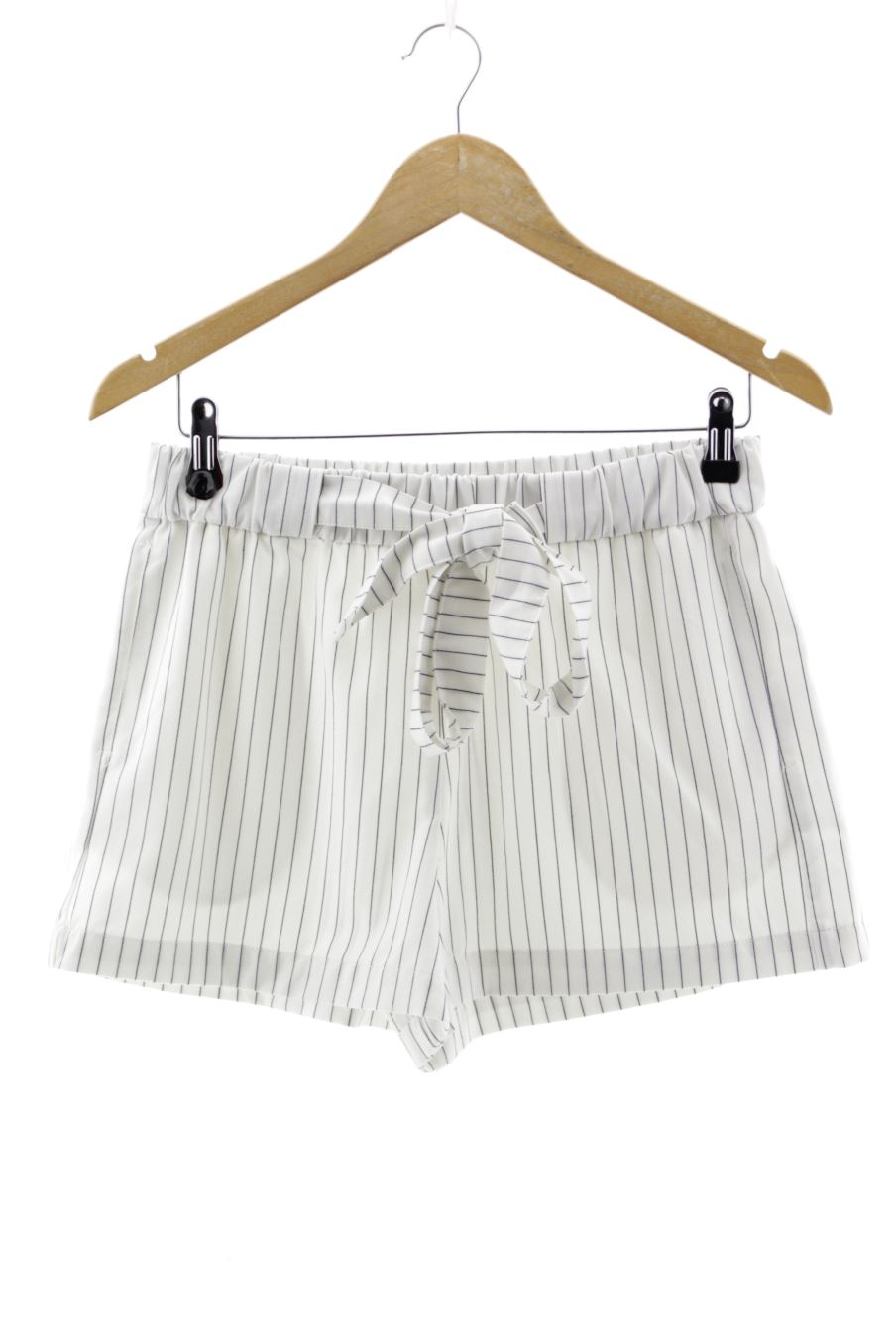 Pantalones cortos de Pull & Bear de la talla M, de color rayas