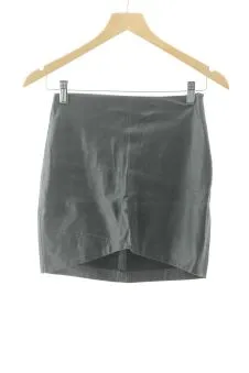 Falda XS Bershka, foto 1 de 2