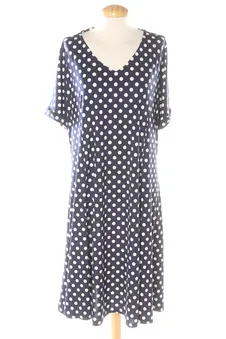 Einfaches Kleid 46 Vetistyle, Foto 1 von 2