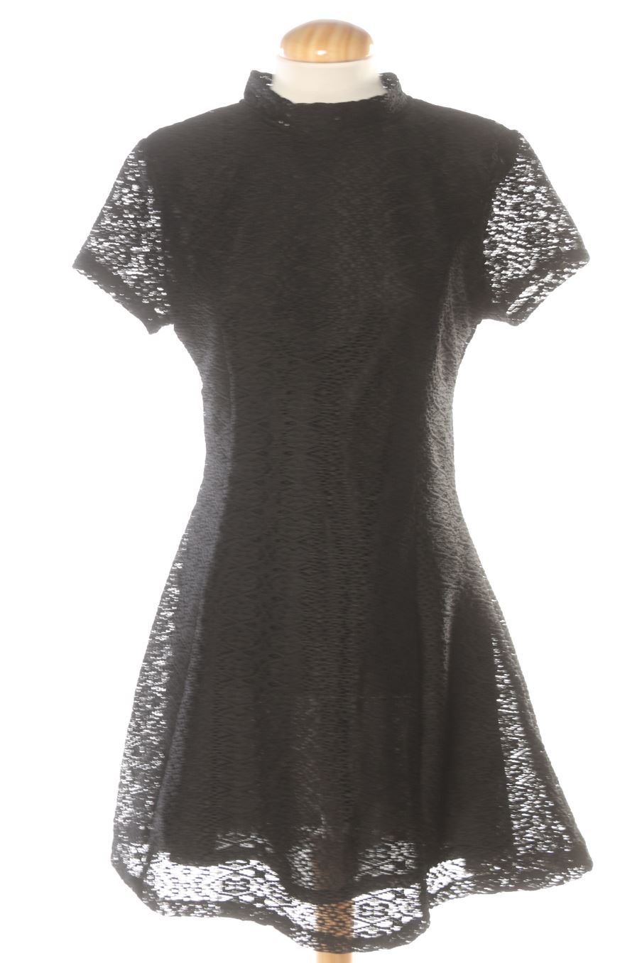 Robe casual Zara de la taille L, de couleur noir