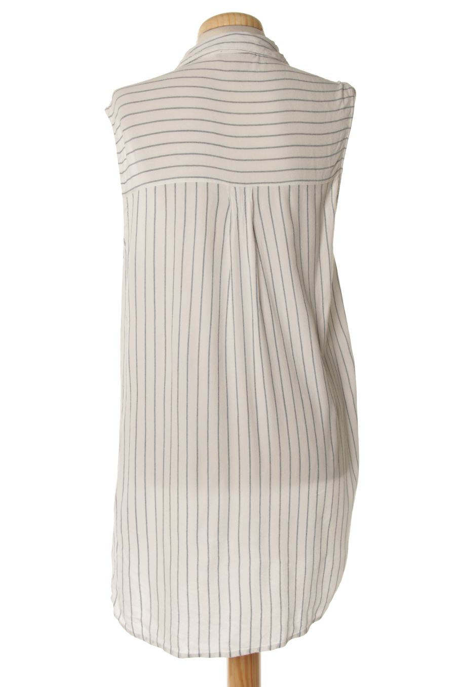 Chemise sans manches Bershka de la taille M, de couleur rayures
