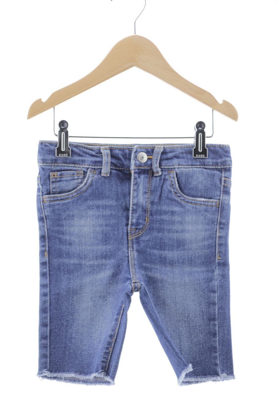 gebraucht Levi's Kurze Jeans Größe 106 aus Denim