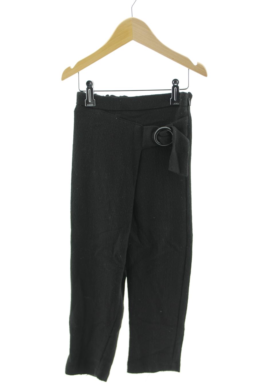 Pantalón de Zara de la talla 6 años de segunda mano