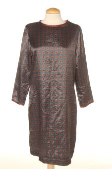 Robe casual M PERCENTIL, photo 1 sur 2