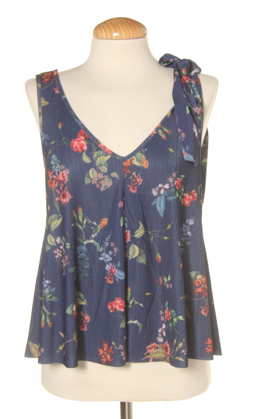 Aufwändiges Top von Mango Größe S, Farbe Geblümt, für