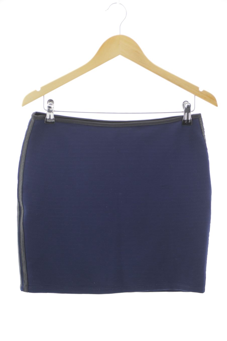 Jupe Amisu de la taille 40, de couleur bleu marine
