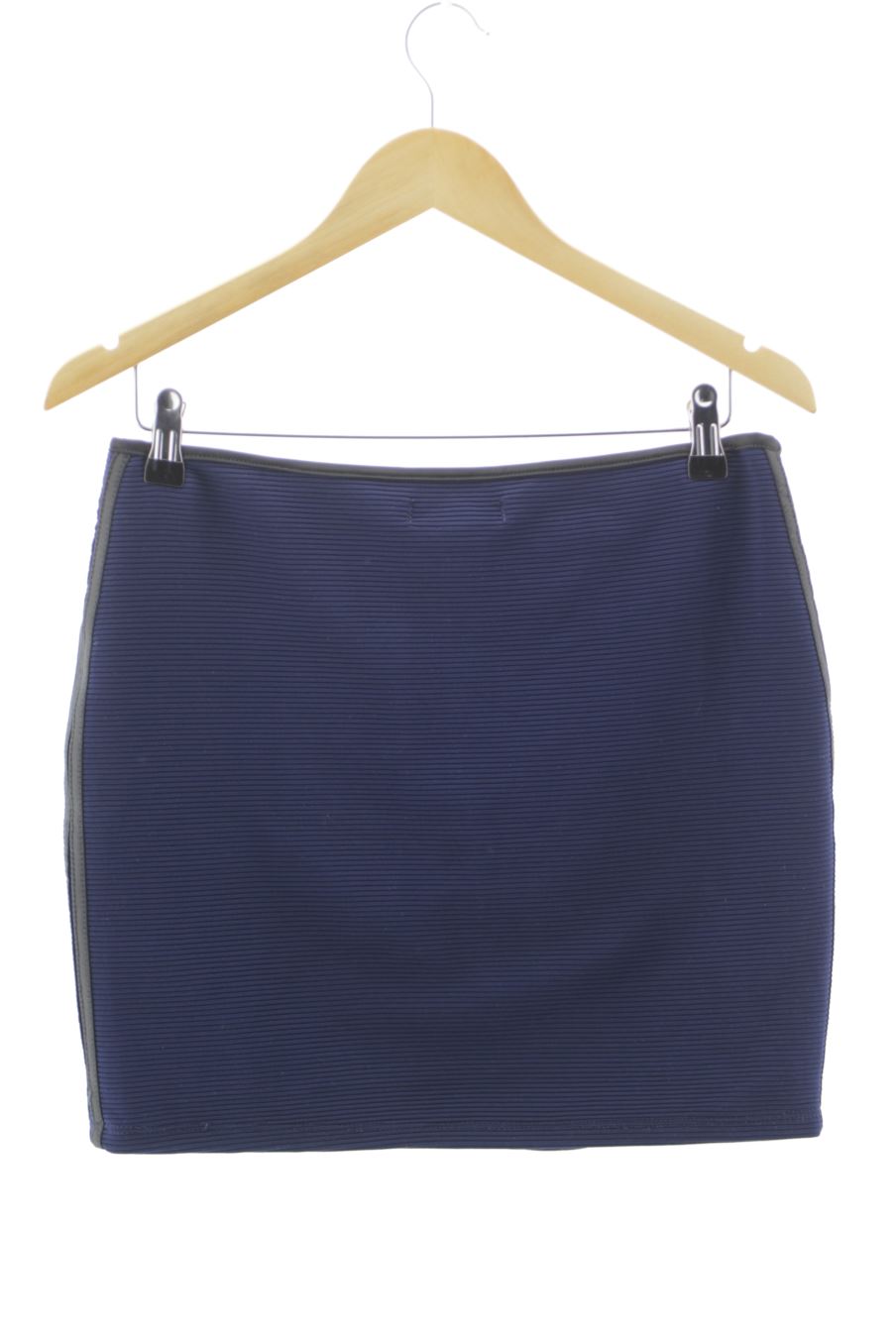 Jupe Amisu de la taille 40, de couleur bleu marine