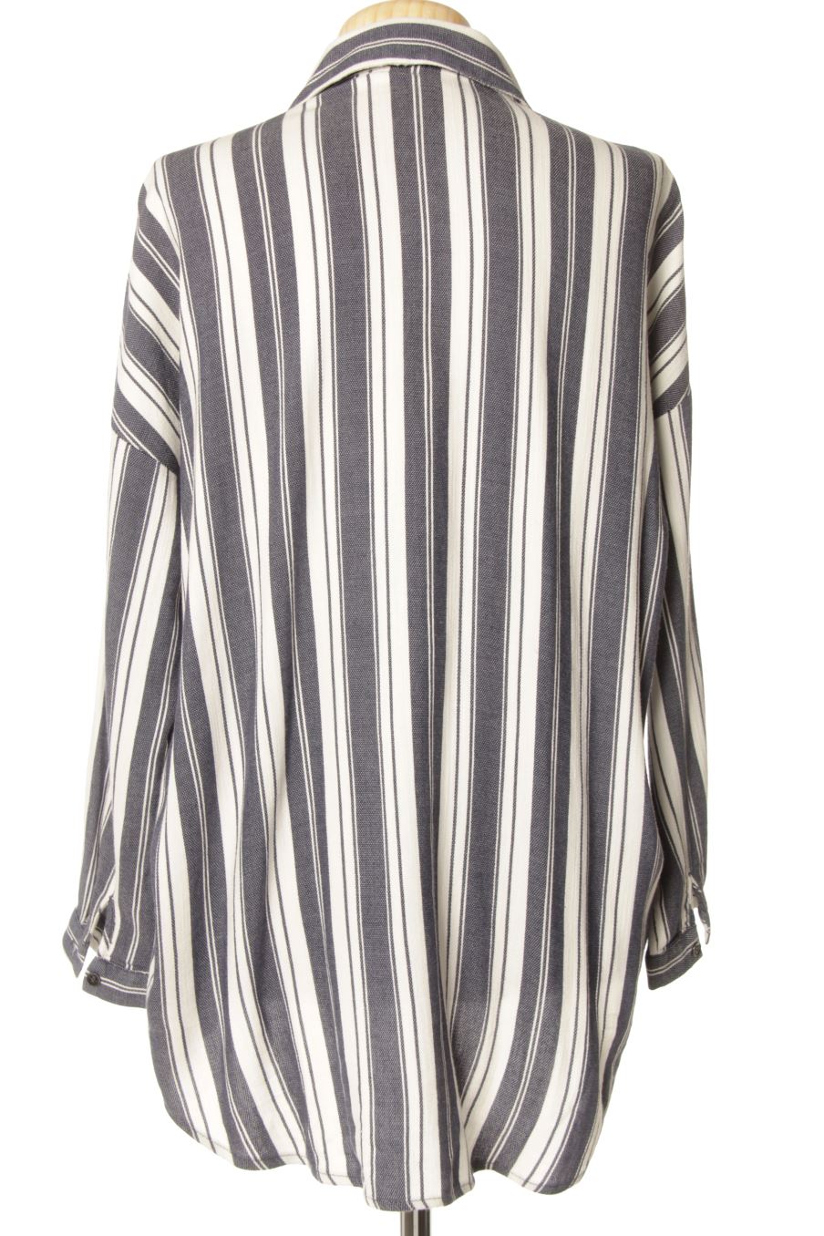 Chemise Mango de la taille S, de couleur rayures