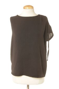 Blusa de manga corta S Sfera, foto 1 de 2